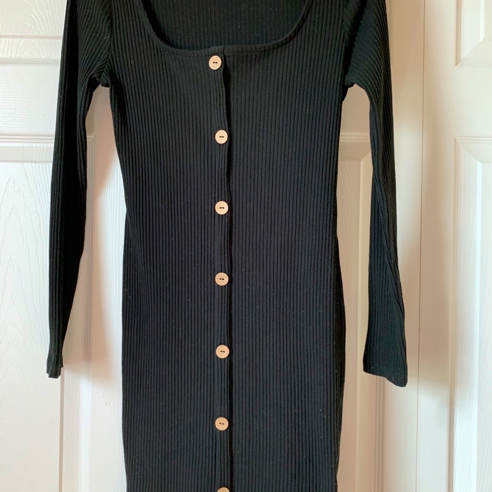 Tight adjusting dress